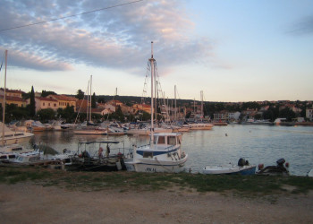 Яхты и катера в Малинске, Хорватия. Фото 1 – фотографии Хорватии