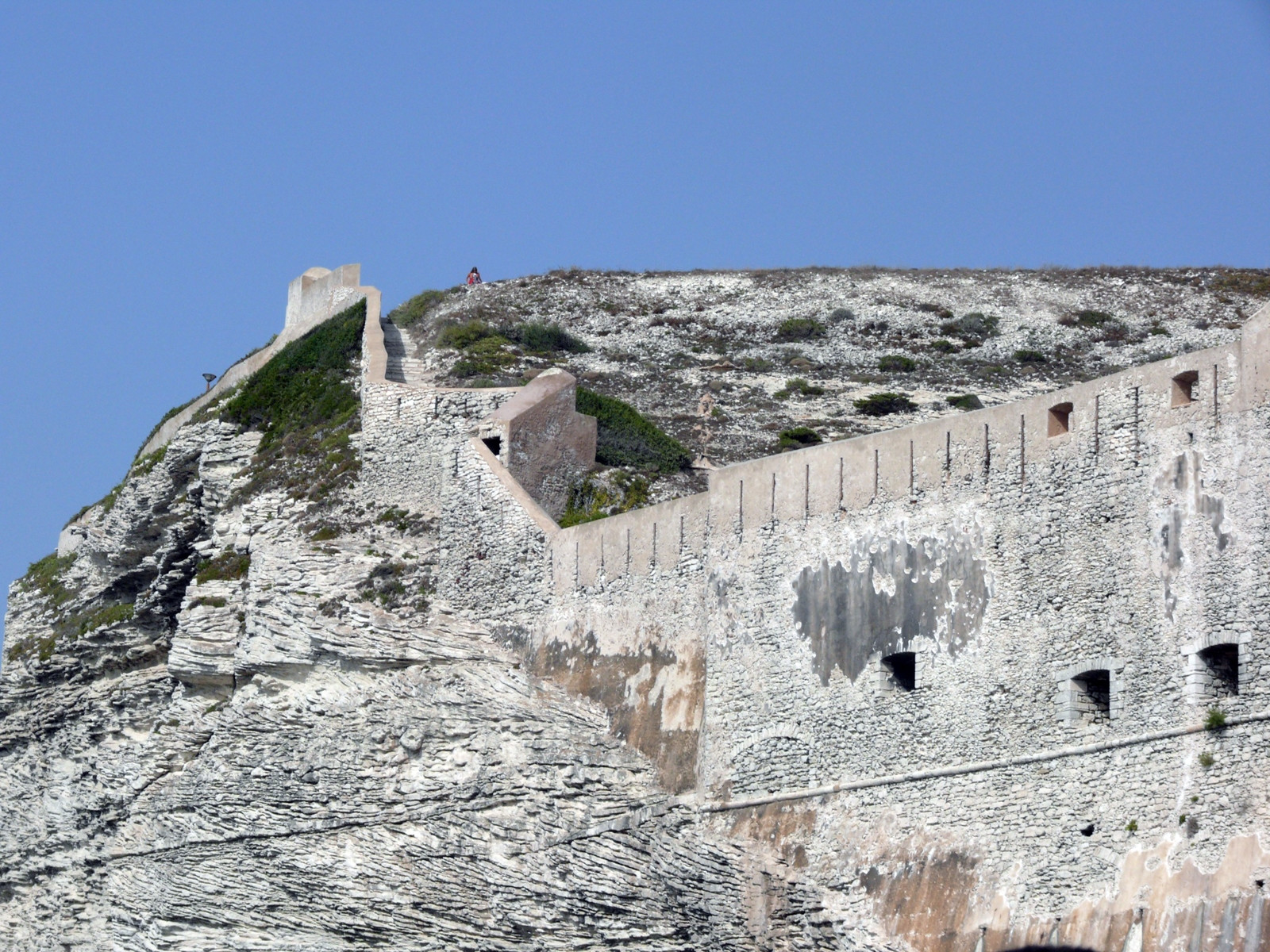 Стена в Бонифачо, Франция – фотографии Франции