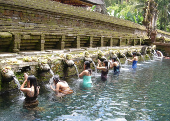 Святой источник Tirta Empul, Бали. Фото 9 – фотографии Индонезии