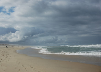 Пляж в Бикарроссе, Франция – фотографии Франции