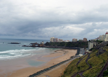 Панорамный вид в Биаррице, Франция – фотографии Франции