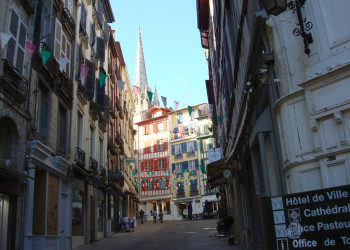 Дома в Байонне, Франция. Фото 6 – фотографии Франции