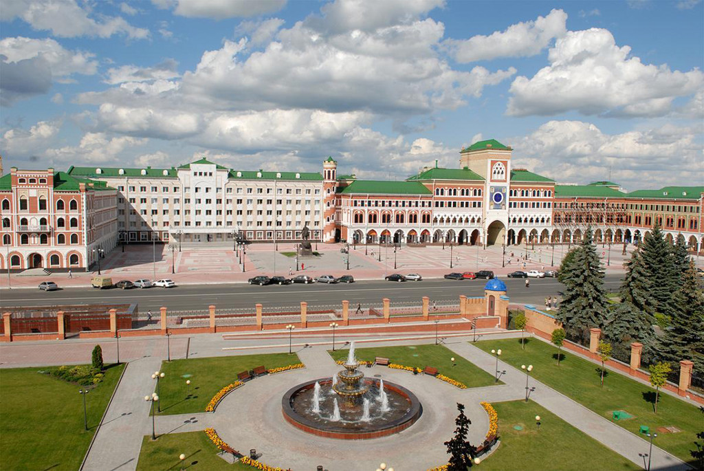 Площадь Оболенского-Ноготкова в Йошкар-Оле. Фото 1 – фотографии России