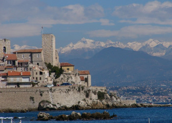 Набережная в Антиб, Франция. Фото 30 – фотографии Франции