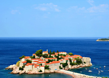 Знаменитый остров Святой Стефан, Черногория – фотографии Черногории