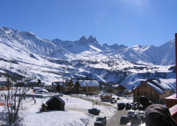 База отдыха в Ле-Албиезе, Франция – фотографии Франции