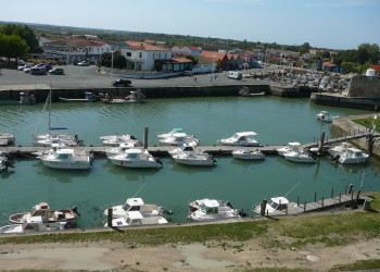 Яхты и катера на острове Олерон, Франция. Фото 13 – фотографии Франции