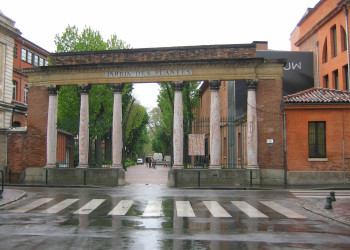 Улица в Тулузе, Франция. Фото – фотографии Франции