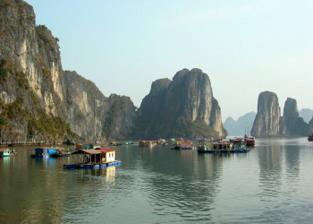 Завораживающие скалы и пейзаж в целом – фотографии Вьетнама