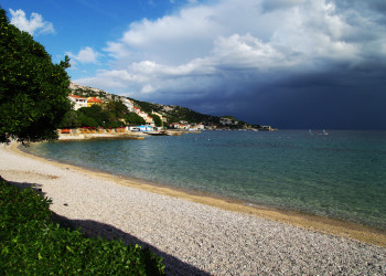 Пляж в Башка, Хорватия – фотографии Хорватии