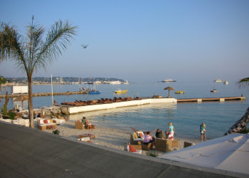 Пляж в Жуан-ле-Пен, Франция. Фото 15 – фотографии Франции