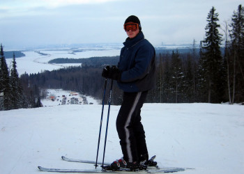 Лыжник в Губаха, Россия. Фото 4 – фотографии России