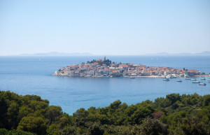 Море в Примоштен, Хорватия – фотографии Хорватии