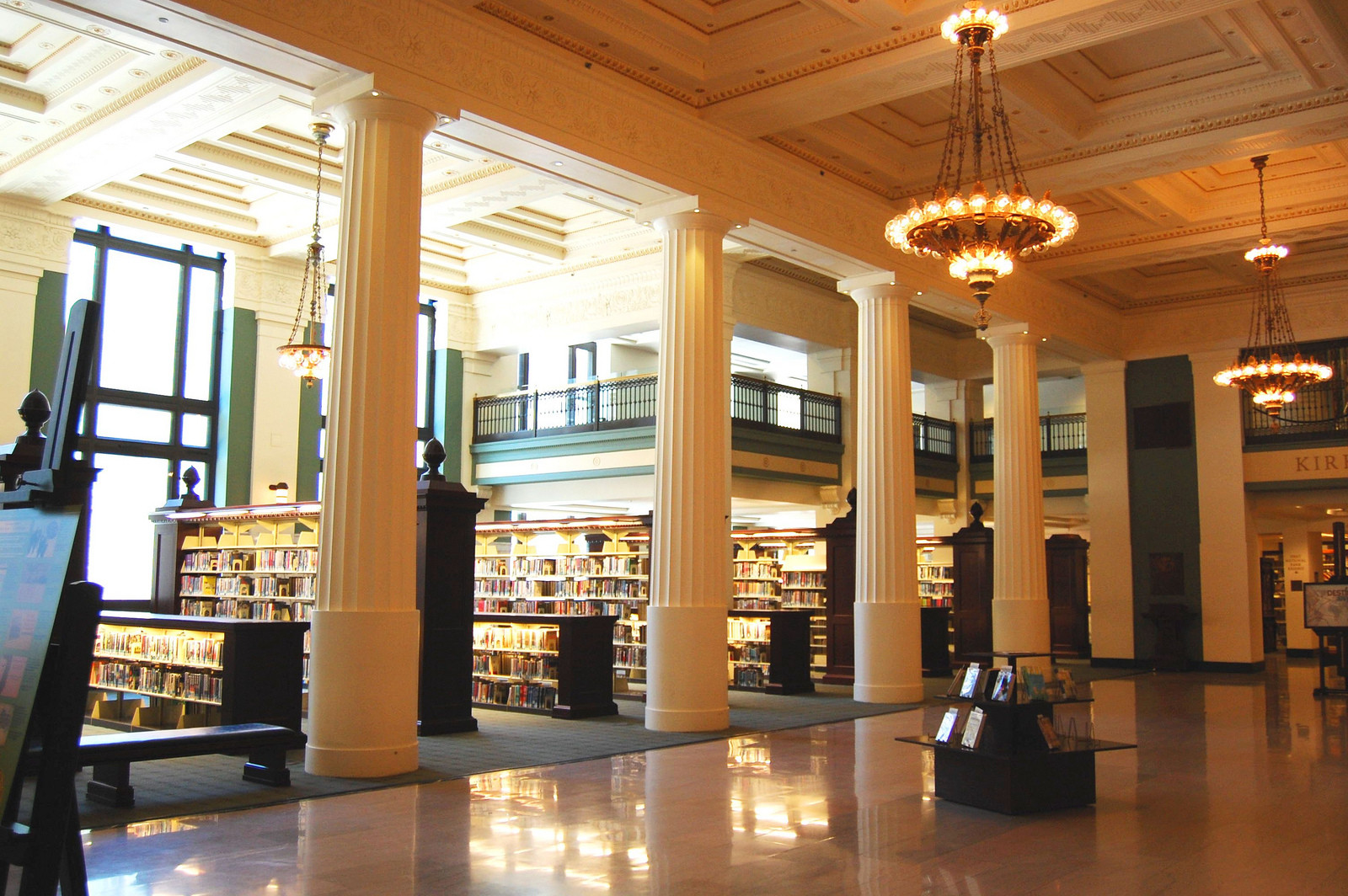 Библиотека Канзас-Сити – фотографии США