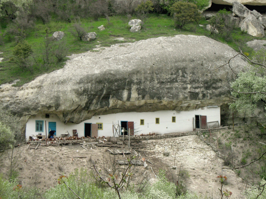 Свято-Успенский мужской монастырь в Крыму. Фото 1 – фотографии России