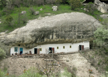 Свято-Успенский мужской монастырь в Крыму. Фото 1 – фотографии России