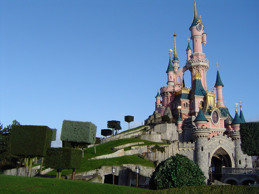 Замок в Диснейленде, Франция. Фото 6 – фотографии Франции