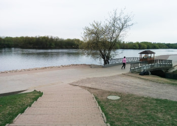 Москва, парк Коломенское, набережная Москва-реки. Фото 1 – фотографии России