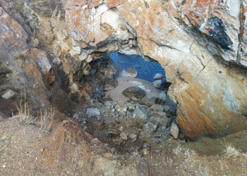 Курма, Малое море, вид на арку в скале. Фото 1 – фотографии России