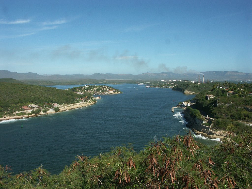 Берега в Сантьяго-де- Куба, Куба. Фото 6 – фотографии Кубы