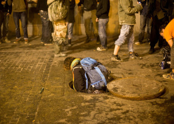 Нелегальные выходы в катакомбах Парижа – фотографии Франции