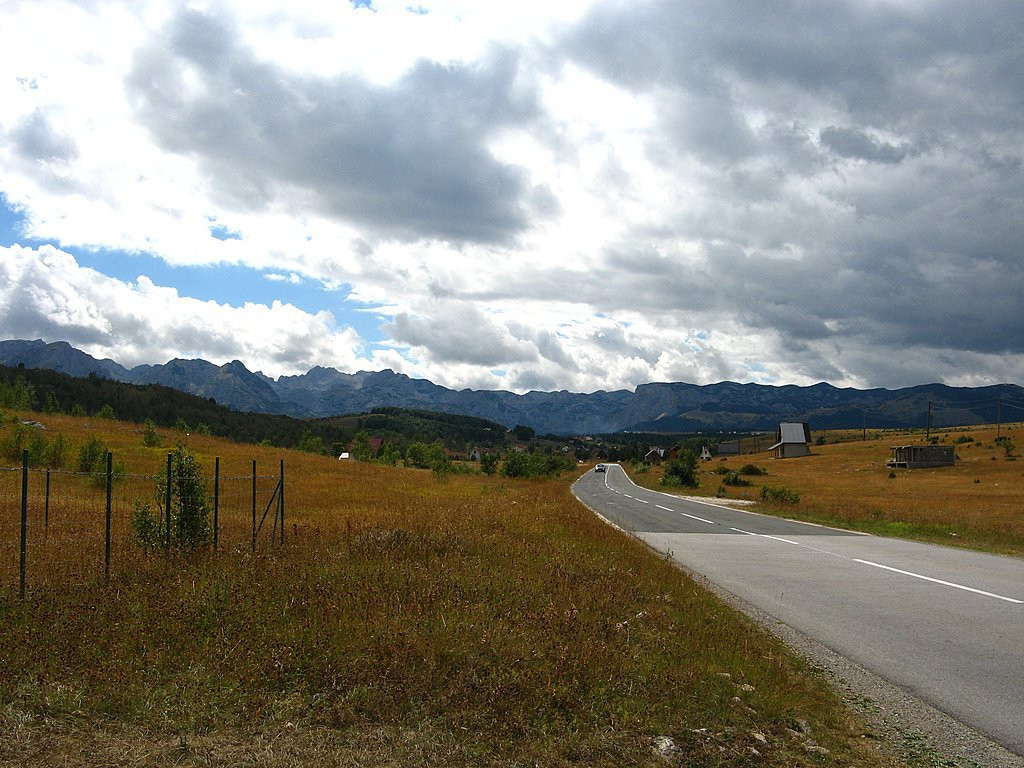 Дорога в Дурмитор, Черногория – фотографии Черногории