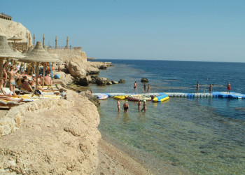 Пляж в Шарм-эль-Шейх, Египет – фотографии Египта