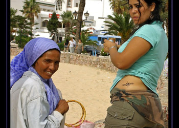 Женщины в Северном Тунисе – фотографии Туниса