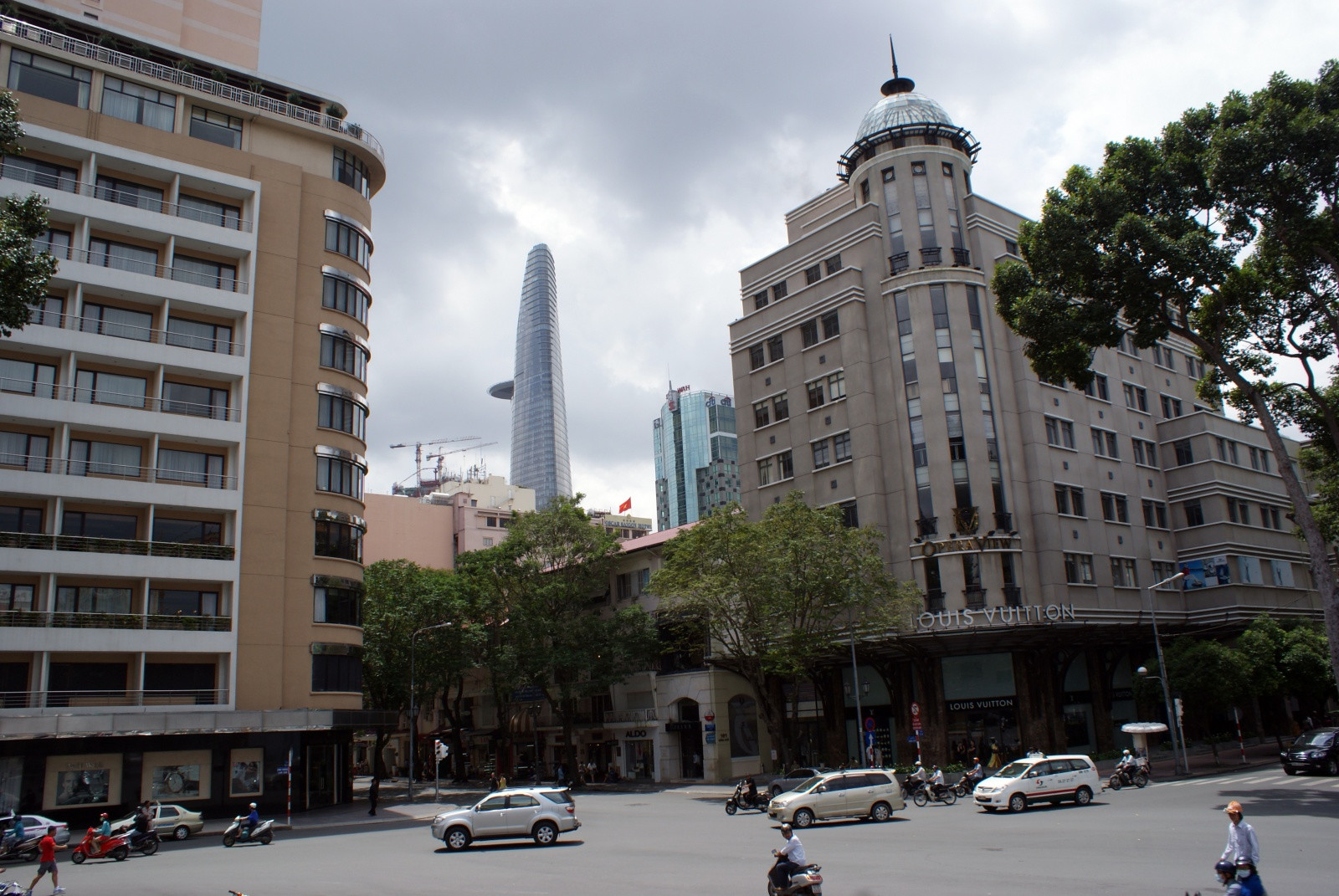 Сайгон – крупнейший город Вьетнама – фотографии Вьетнама