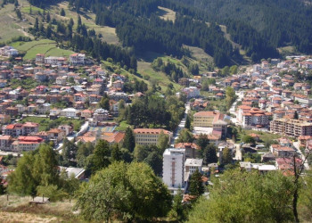 Панорамный вид  в Чепеларе, Болгария. Фото 4 – фотографии Болгарии