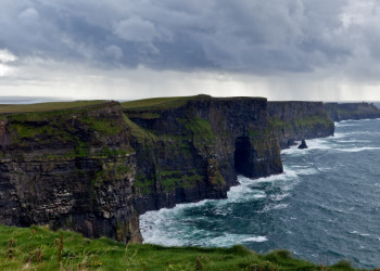 Утёсы Мохер в графстве Клэр на западе Ирландии  – фотографии Ирландии