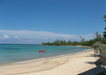 Пляж в Ранэвэй Бэй, Ямайка. Фото 22 – фотографии Ямайки