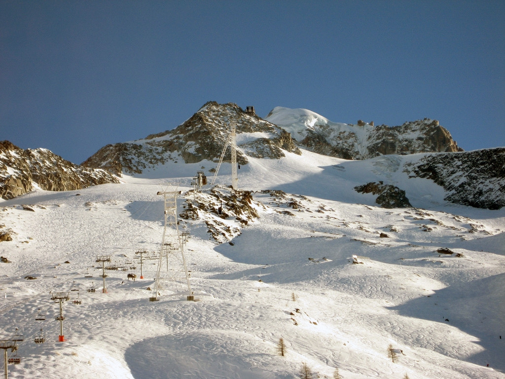 Подьёмник в Ле-Гранд-Монте, Франция – фотографии Франции