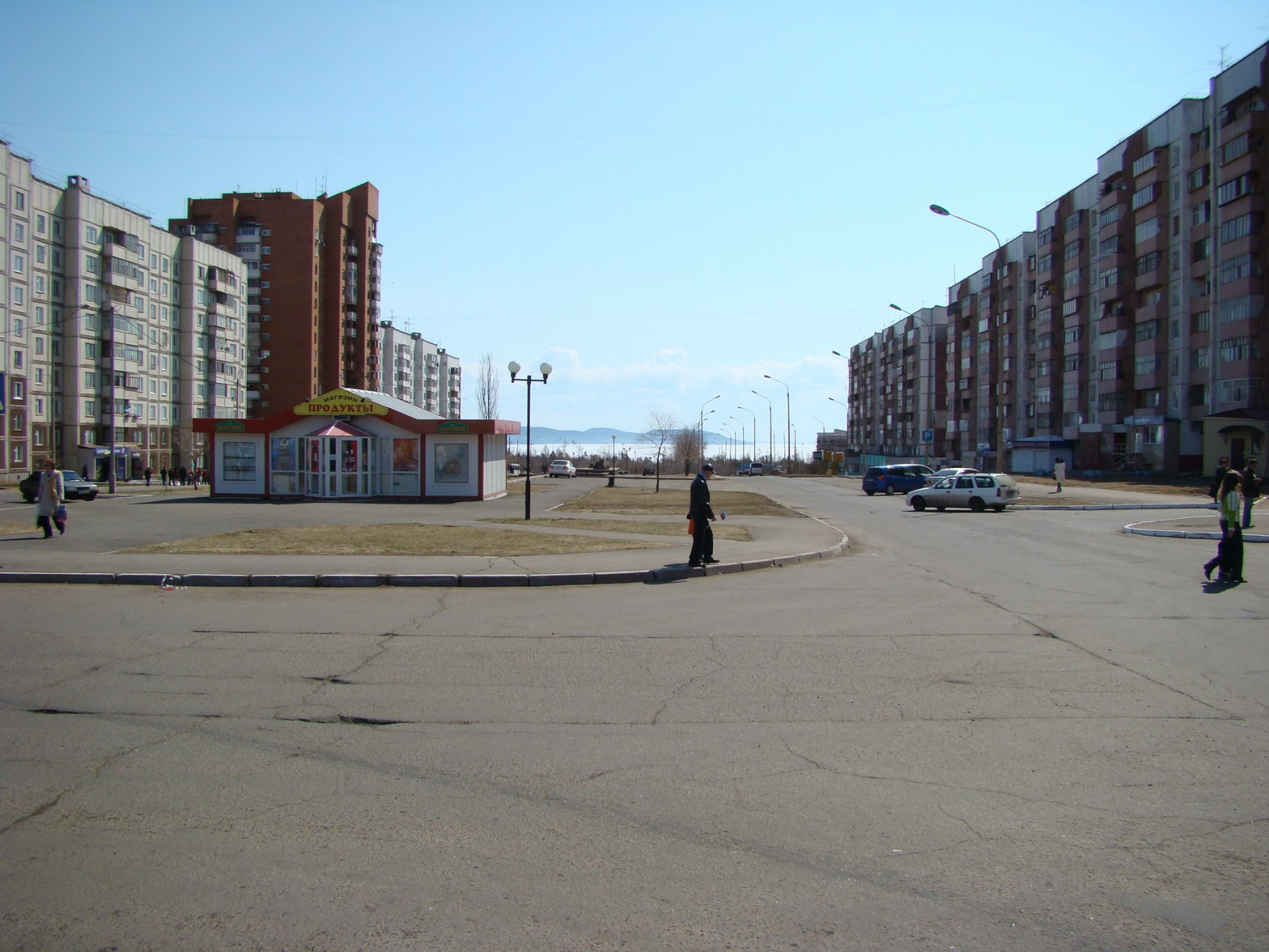 Улица в Братске, Россия. Фото 2 – фотографии России