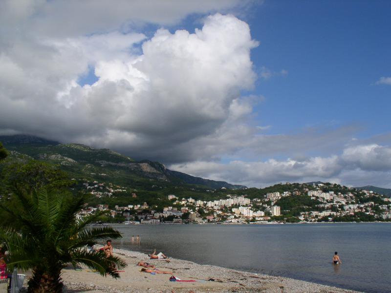 Пляж в Херцнг-Нови, Черногория. Фото 12 – фотографии Черногории