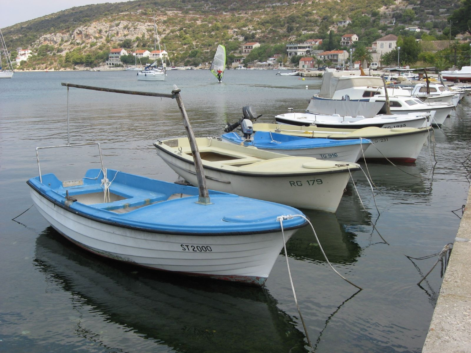 Лодки в Дрвеник, Хорватия. Фото 4 – фотографии Хорватии