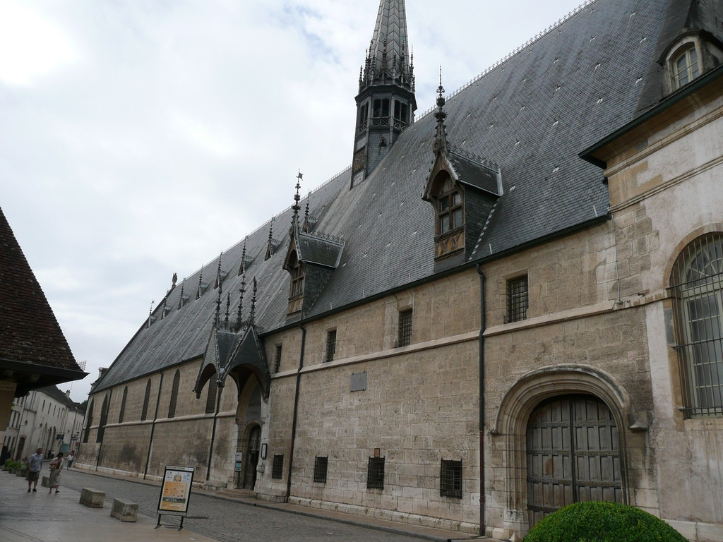 Храм в Боне, Франция. Фото 1 – фотографии Франции