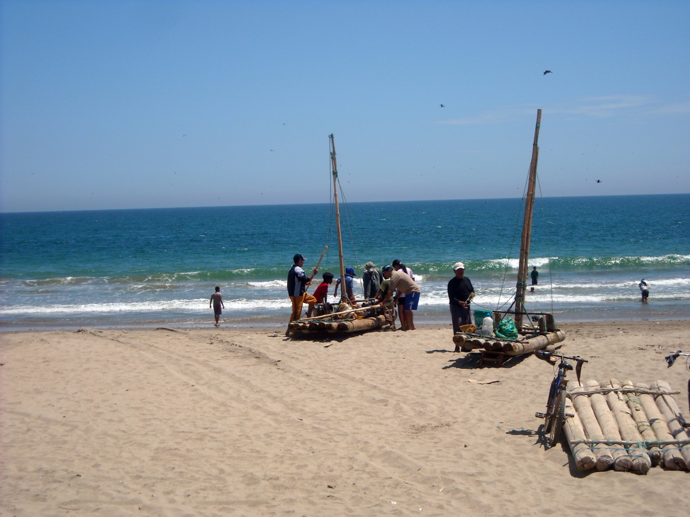 На пляже Манкоры – фотографии Перу