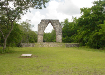 Развалины пирамиды в Кабах, Мексика. Фото 4 – фотографии Мексики