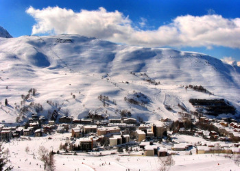 Горнолыжный курорт в Ле-Дез-Альп, Франция – фотографии Франции