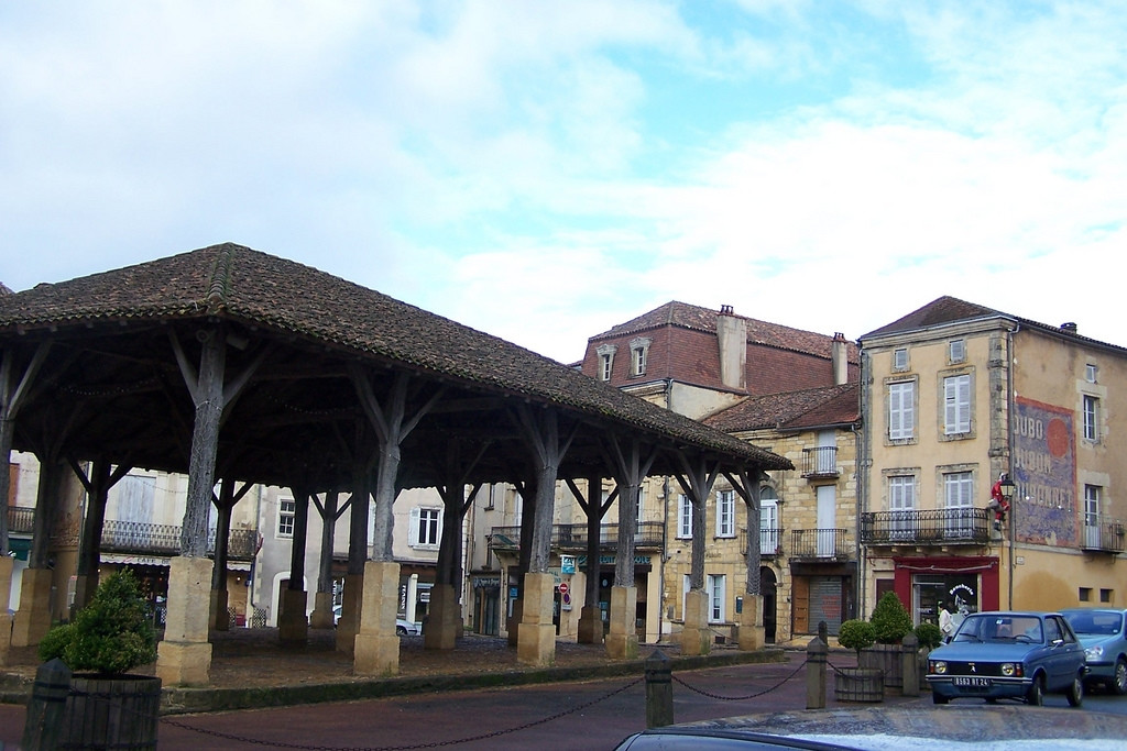 Дома в Бельве, Франция. Фото 8 – фотографии Франции