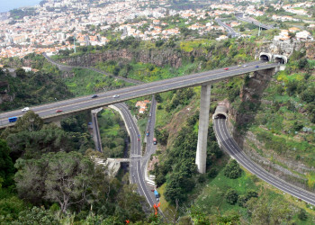 Необычная развязка – фотографии Португалии