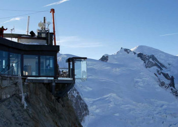 Вершина Эгюий-дю-Миди (Aiguille du Midi), Шамони, Франция. Фото 6 – фотографии Франции