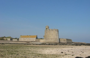 Крепость в Татью, Франция. Фото 1 – фотографии Франции