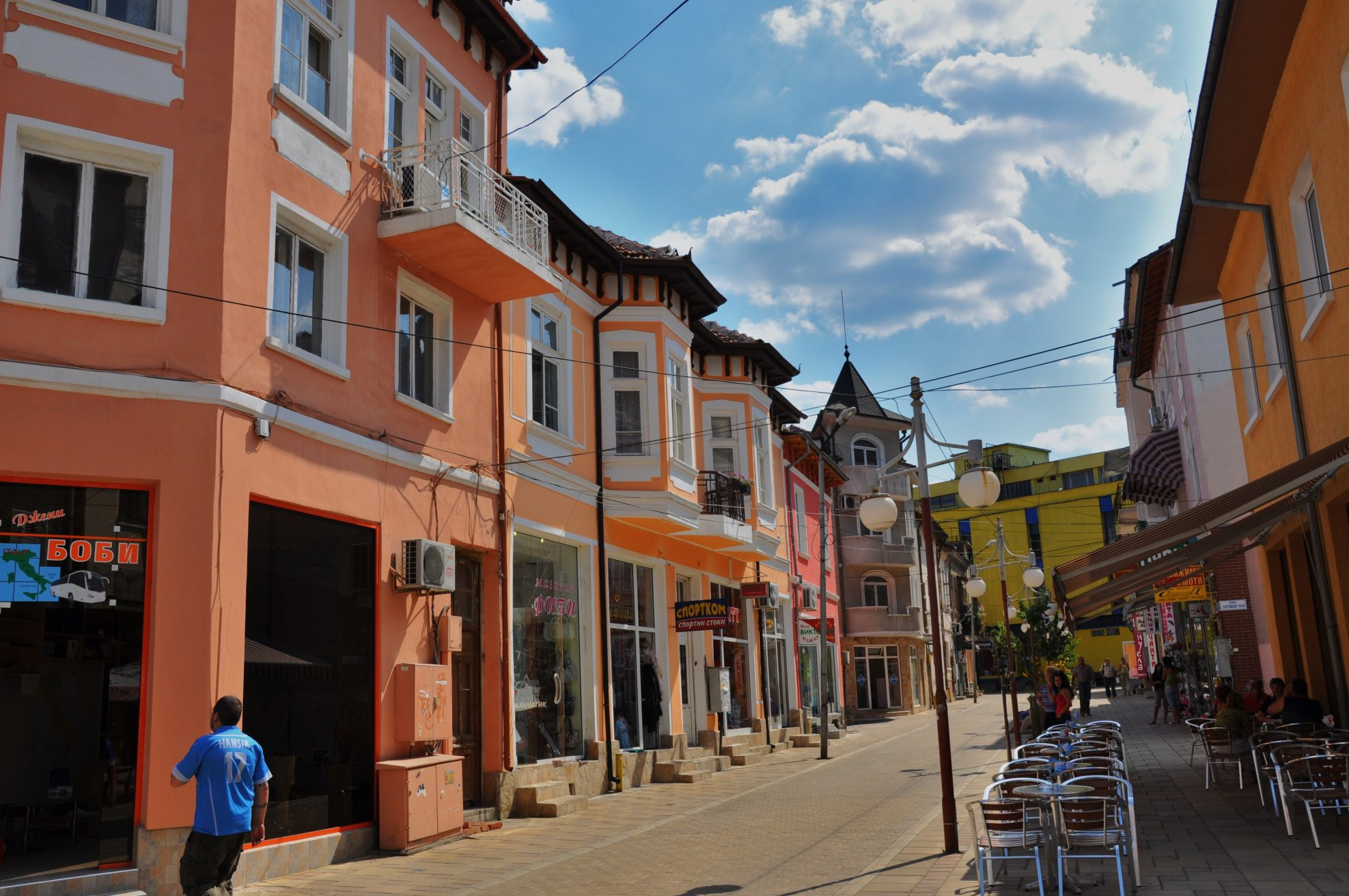 Улица в Кюстендиле, Болгария. Фото 3 – фотографии Болгарии