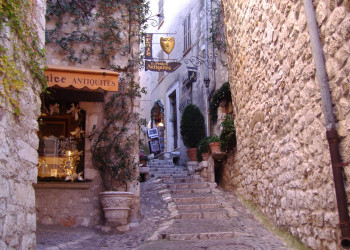 Магазин в Сен Поль де Ванс, Франция. Фото 1 – фотографии Франции