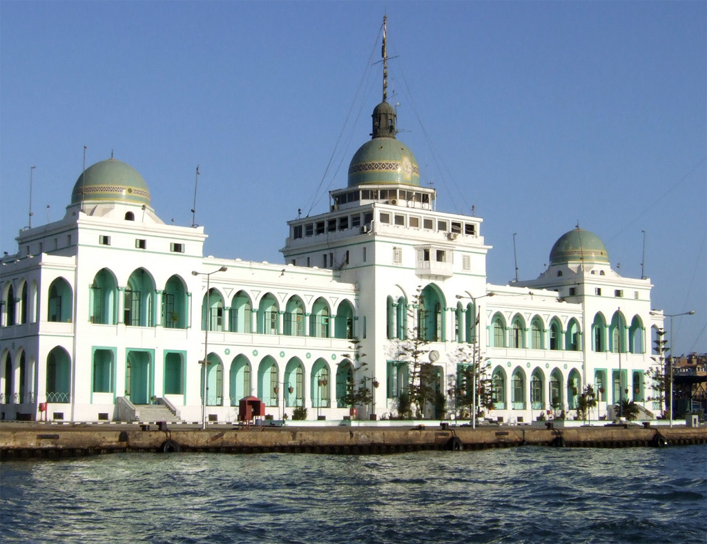 Набережная в Порт-Саид, Египет – фотографии Египта