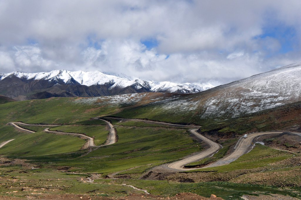 Дорога серпантин – фотографии Непала