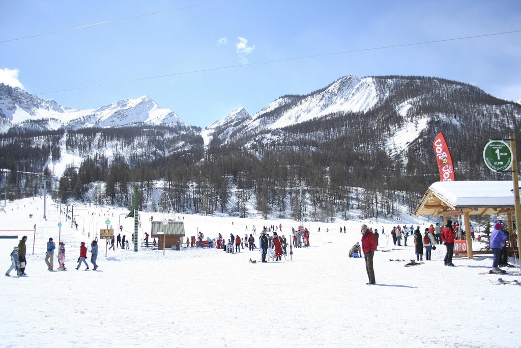 Лыжная база в Серр-Шевалье, Франция – фотографии Франции