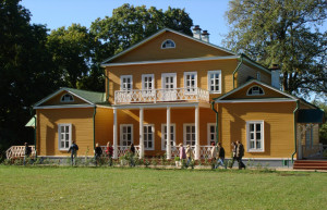Музей-заповедник «Тарханы» в селе Лермонтово – фотографии России